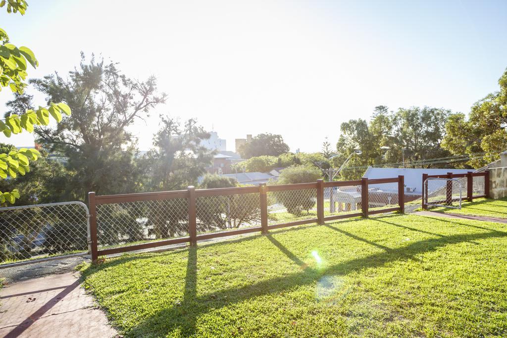 West Perth Fremantle Colonial Cottages מראה חיצוני תמונה